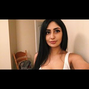 Meet your Posher, Jasmine